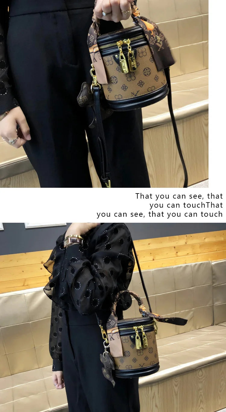 Women's Structured Tote Bag – Leather Crossbody & Shoulder Handbag
